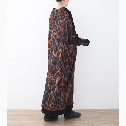 スタイリッシュ チョコレートカラー ロングセーター 秋 ファッション パッチワーク プルオーバー ハイネック 秋ワンピース（2025）